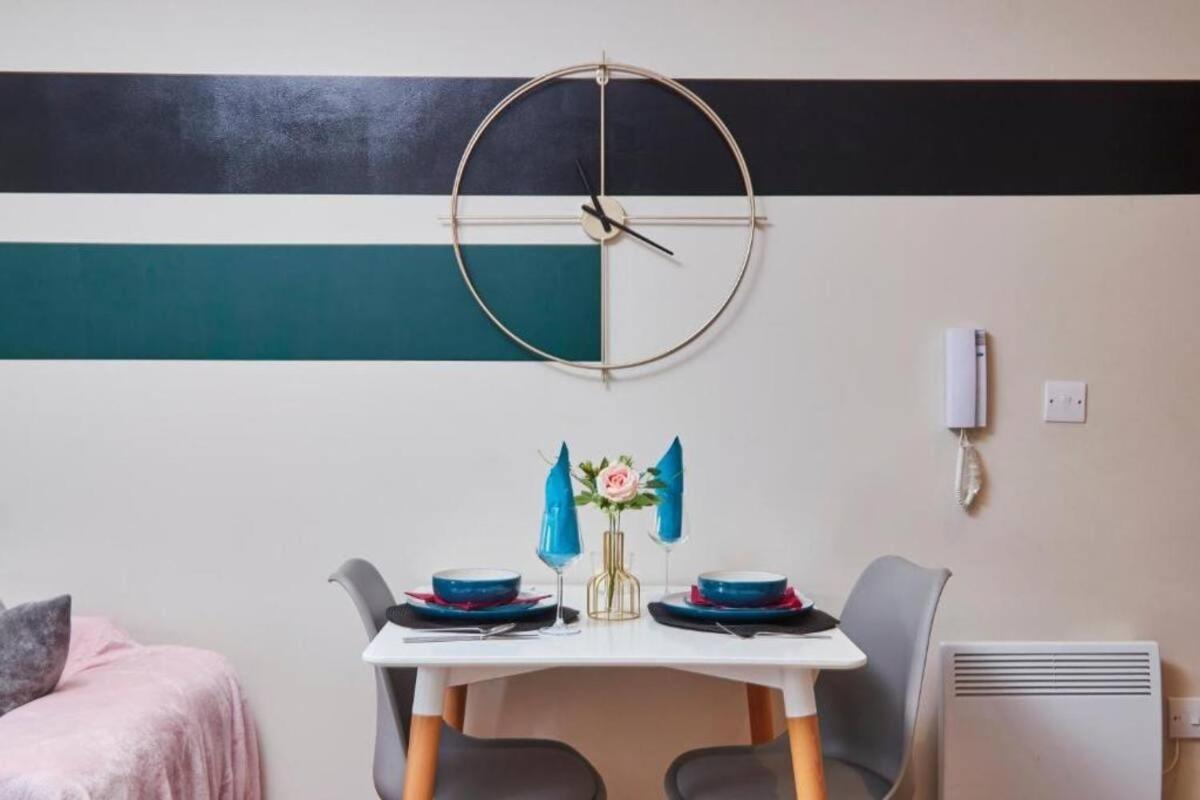 Beautiful 1 Bedroom Flat In Leeds - Sleeps 4 Zewnętrze zdjęcie