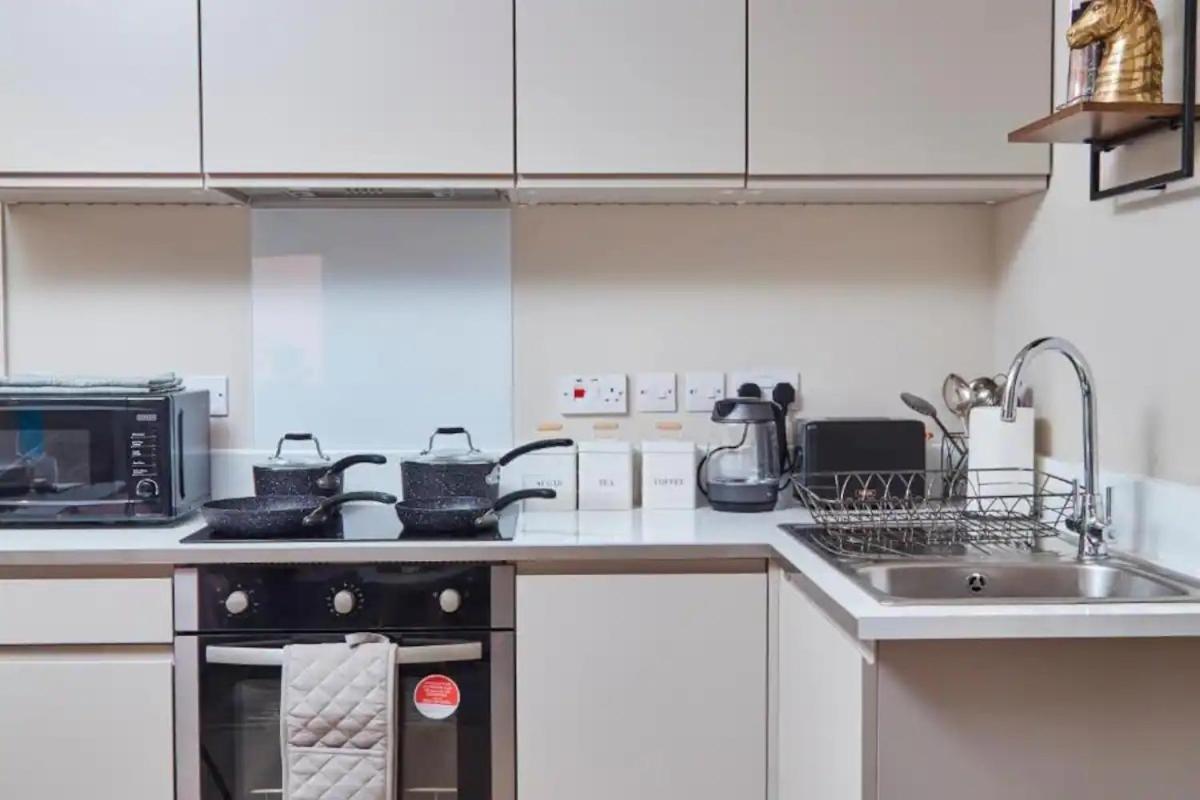 Beautiful 1 Bedroom Flat In Leeds - Sleeps 4 Zewnętrze zdjęcie